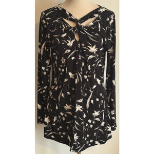 Women's White House Black Market Long Sleeve Top M Black White Floral